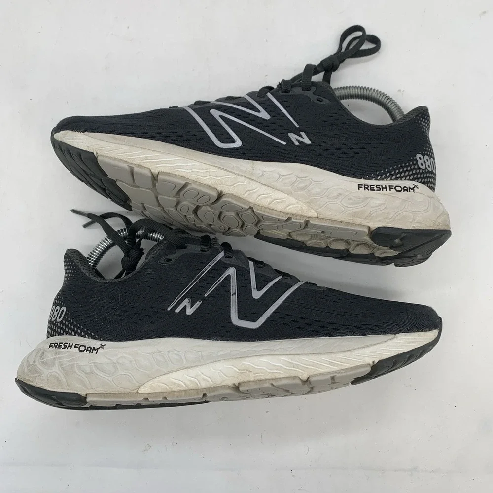 New Balance shop confidence
